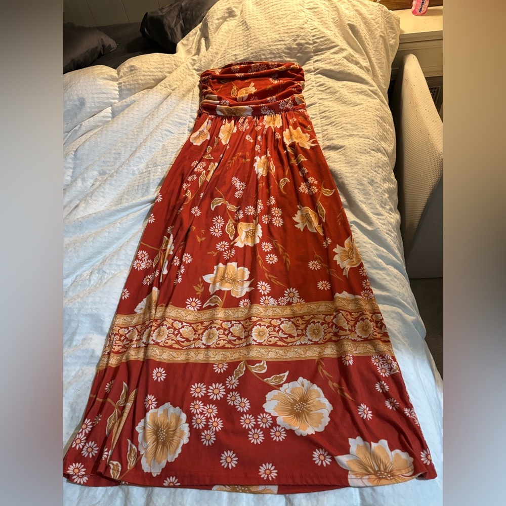 Chic Strapless Floral Maxi Dress in Orange Red and Gold Medium